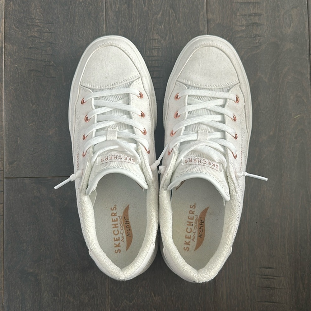 Sketchers Slip on Shoe